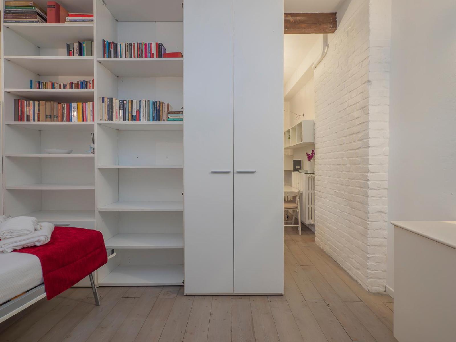 Xenia - Renovated Two-room Near Pta Venezia Appartement