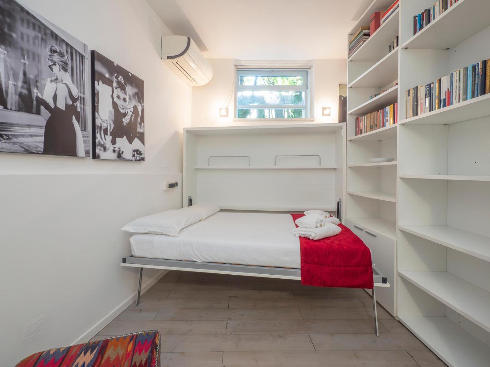 Xenia - Renovated Two-room Near Pta Venezia Appartement *